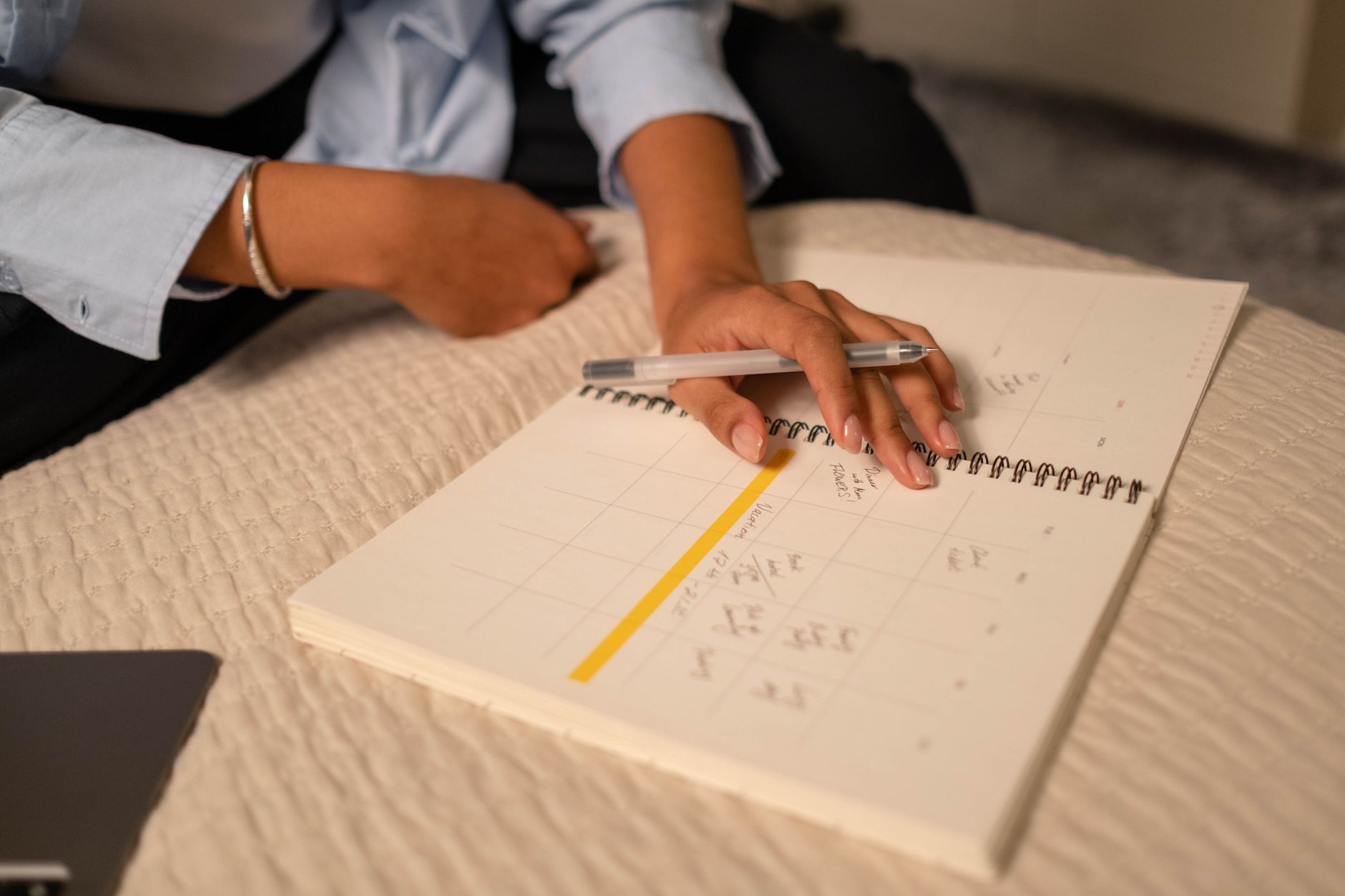 calendar routine planning desk (Photo: cottonbro studio / Pexels)