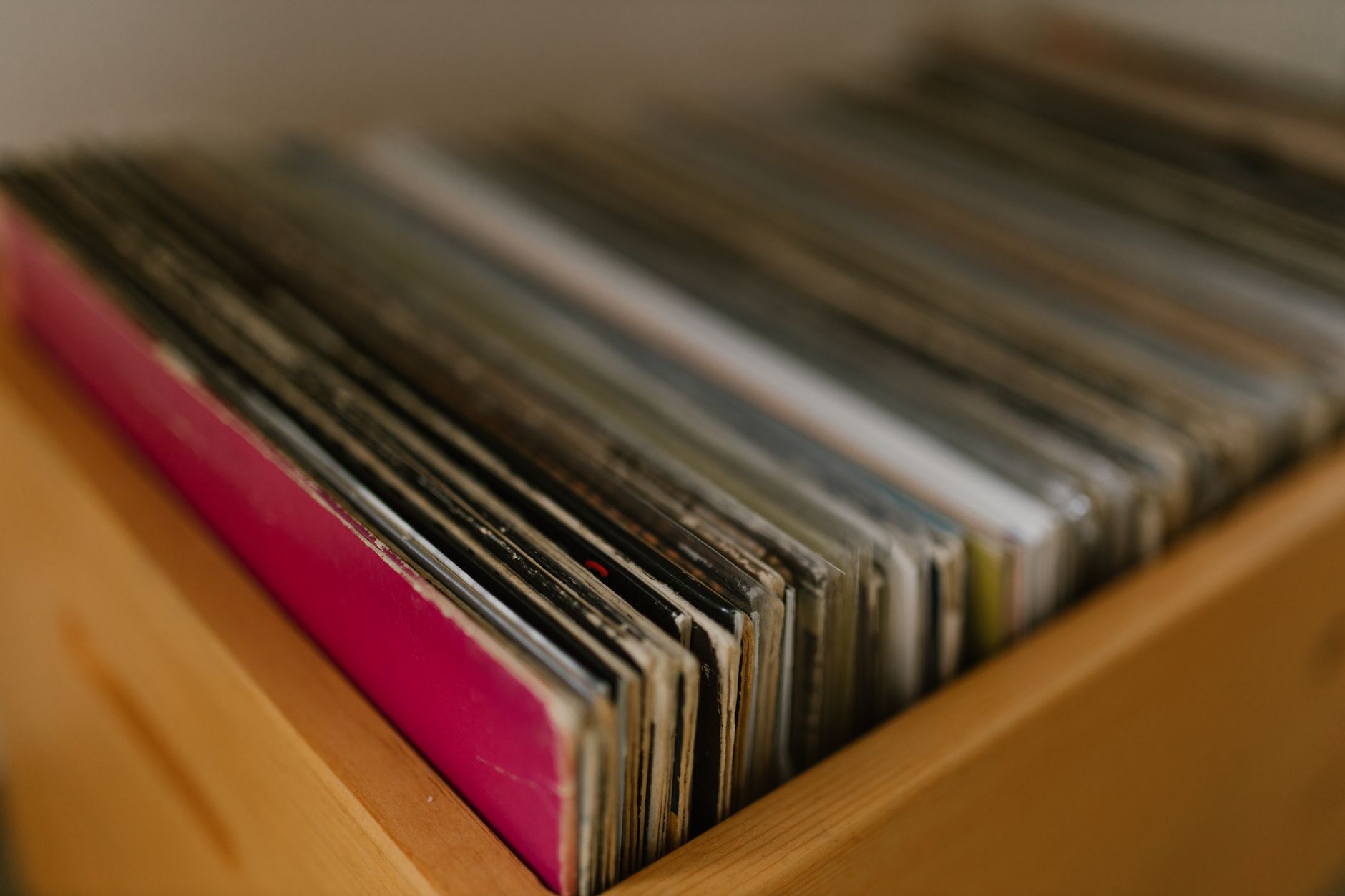 vinyl records genres shelf (Photo: RDNE Stock project / Pexels)