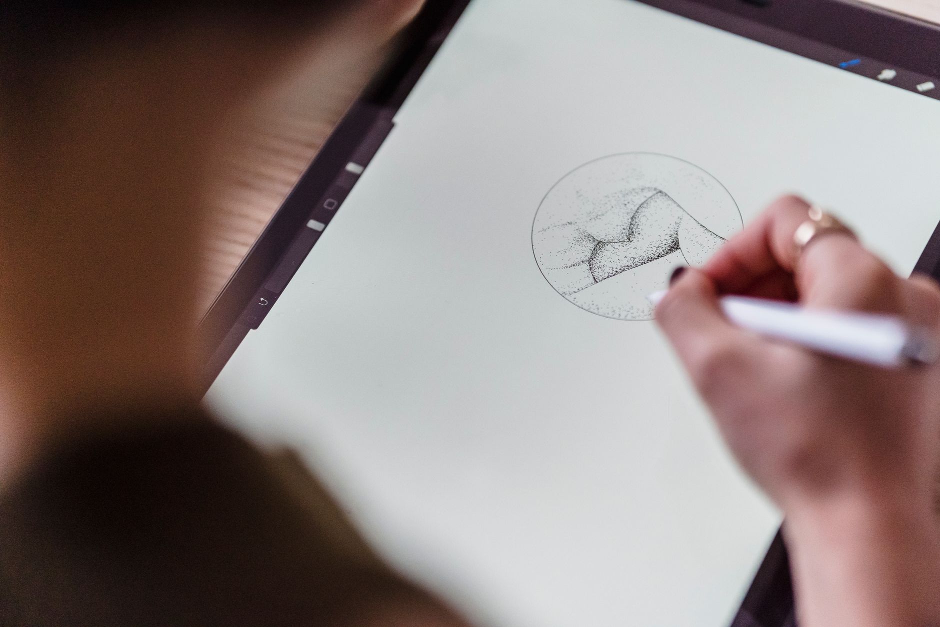 graphic design sketch tablet (Photo: Michael Burrows / Pexels)
