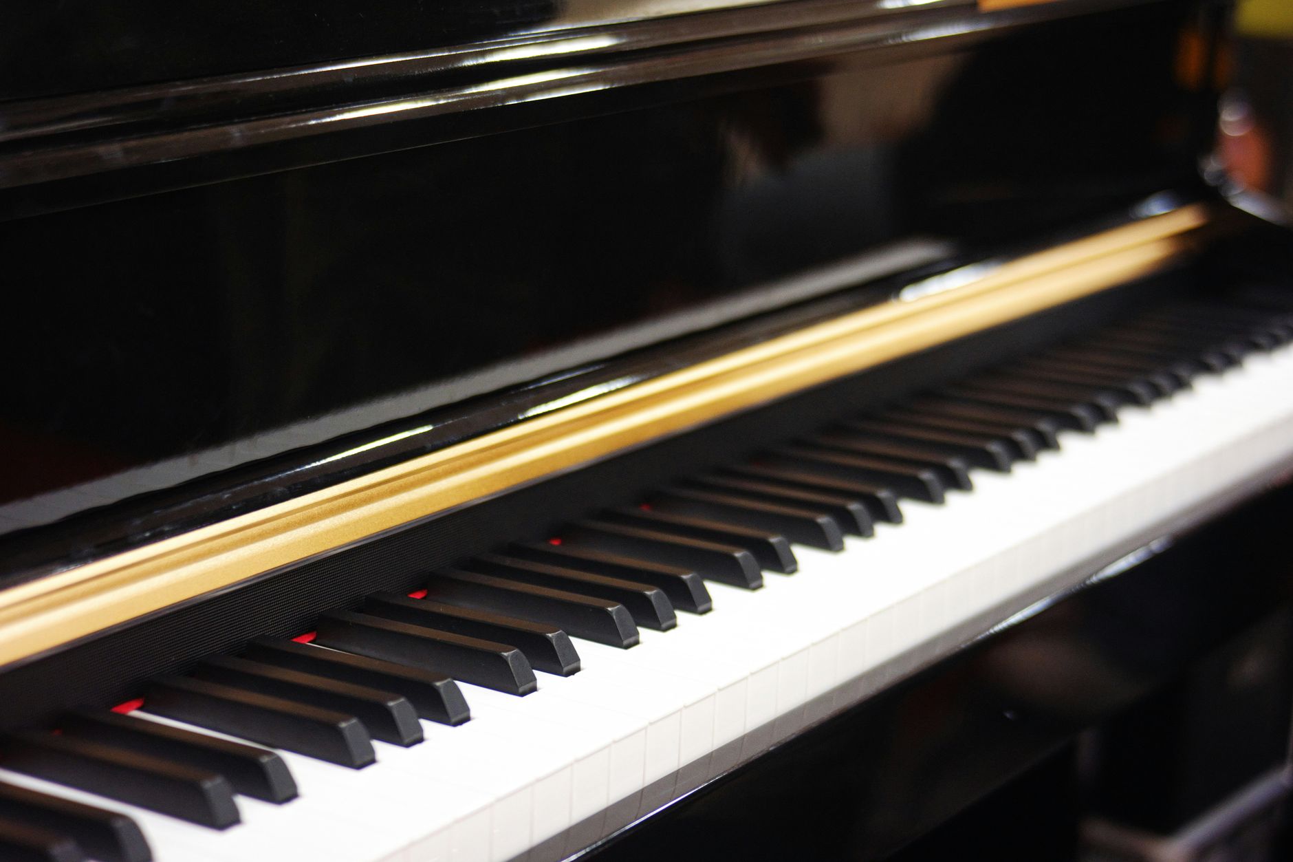 piano keyboard close up (Photo: Qeis Ismail / Pexels)