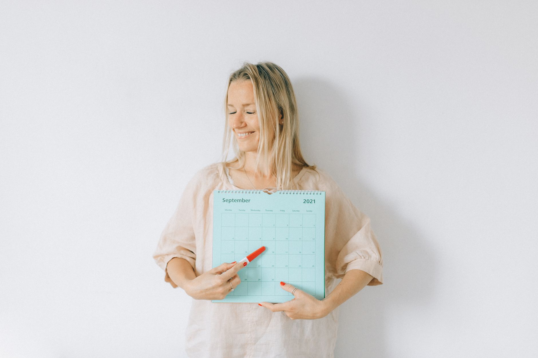 wall calendar marker schedule (Photo: Nataliya Vaitkevich / Pexels)