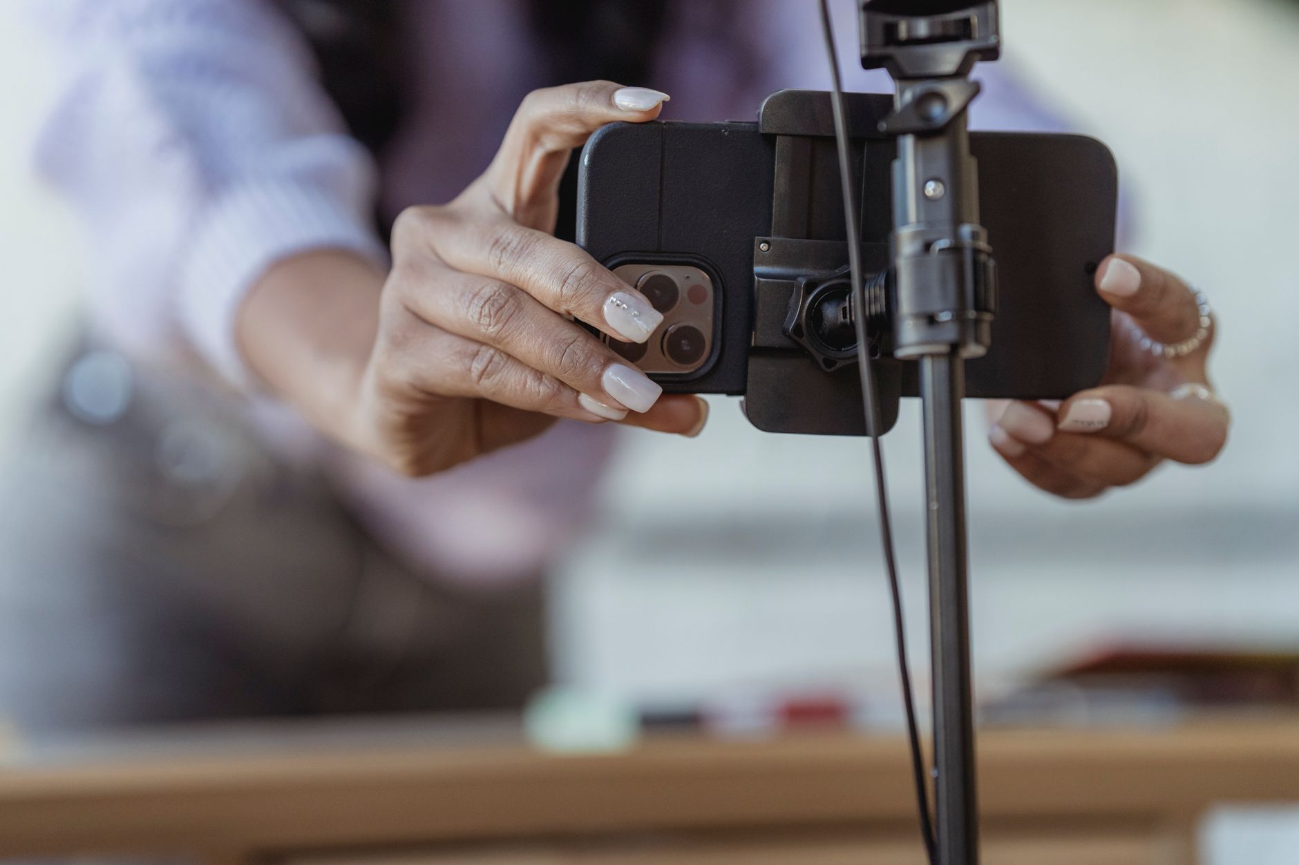phone tripod filming window light (Photo: George Milton / Pexels)
