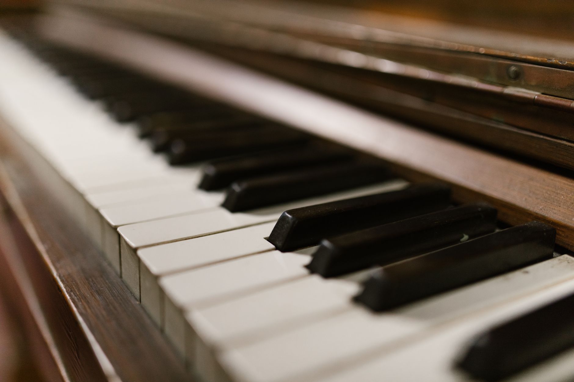 piano keys warm light (Photo: RDNE Stock project / Pexels)