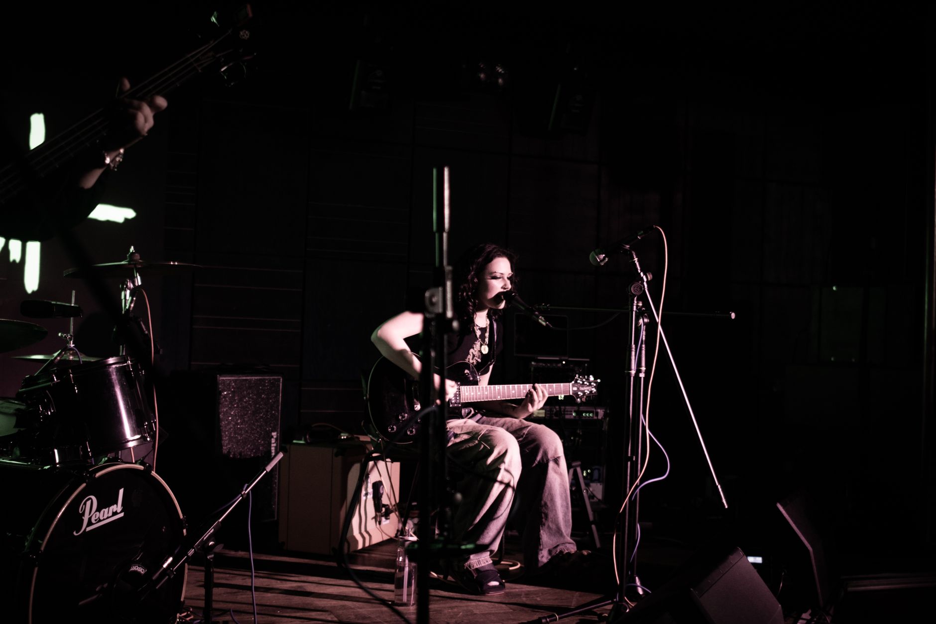 small live house stage (Photo: Tyler Wilby / Pexels)