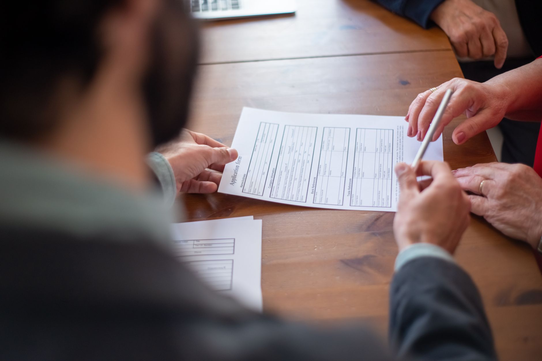 application form paperwork pen (Photo: Kampus Production / Pexels)