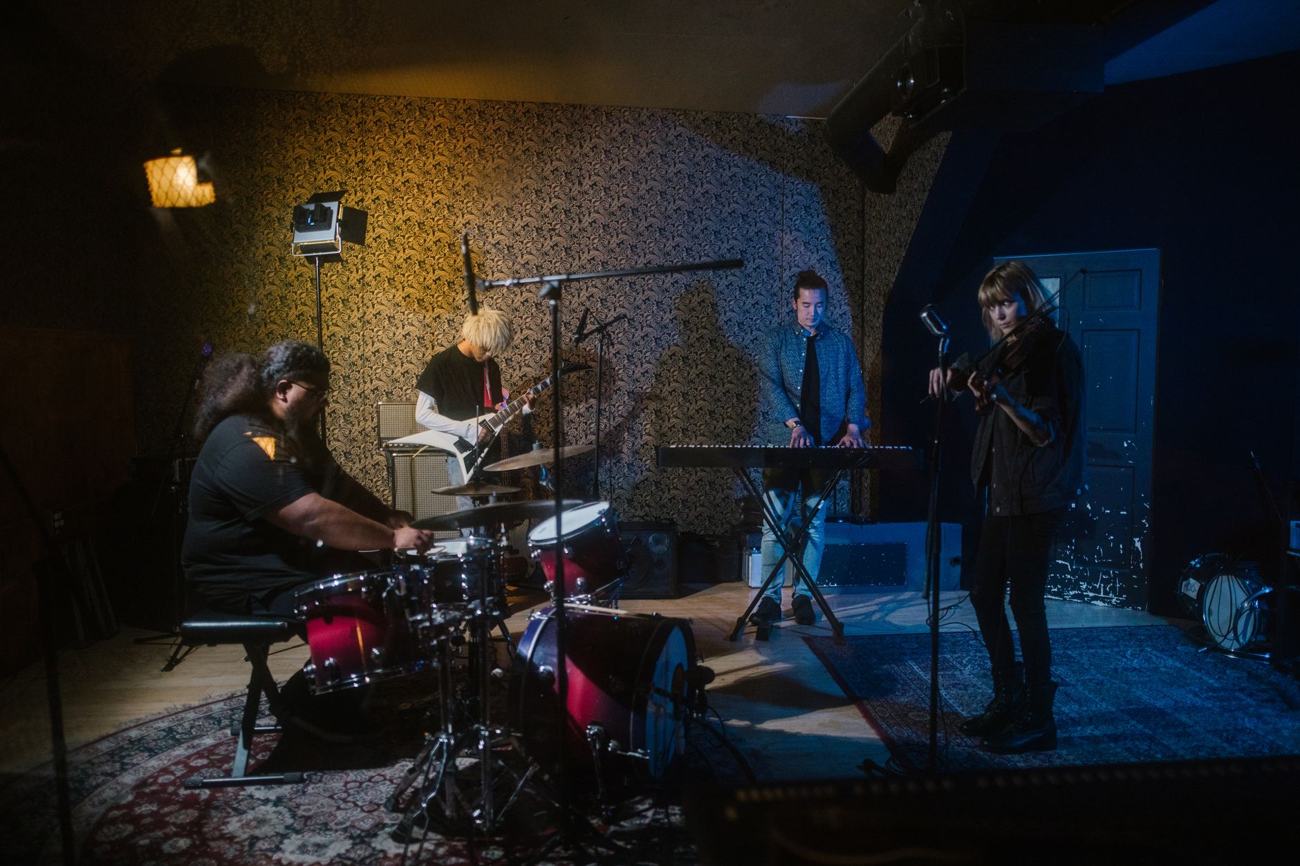 band members talking studio (Photo: RDNE Stock project / Pexels)